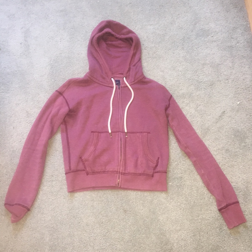 maroon zip up